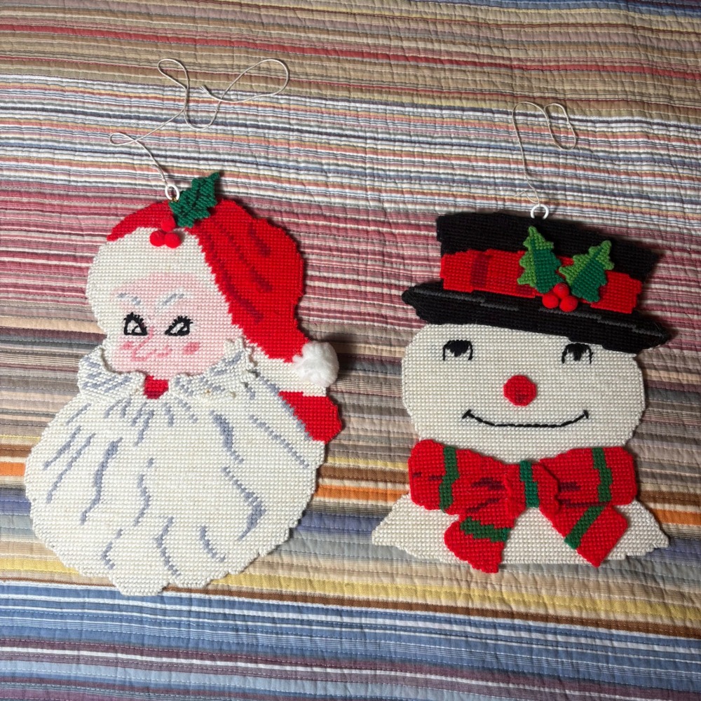 Vintage Plastic Canvas Christmas Wall Hanging Set Santa Snowman Handmade Kitschy